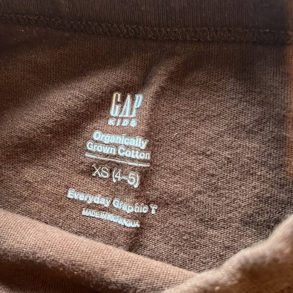 Gap Kids Organically Grown Cotton Brown with Green Boom Box XS Tee Shirt Used - Picture 3 of 5